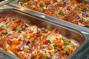 vegane und vegetarische Pizzaschnitten