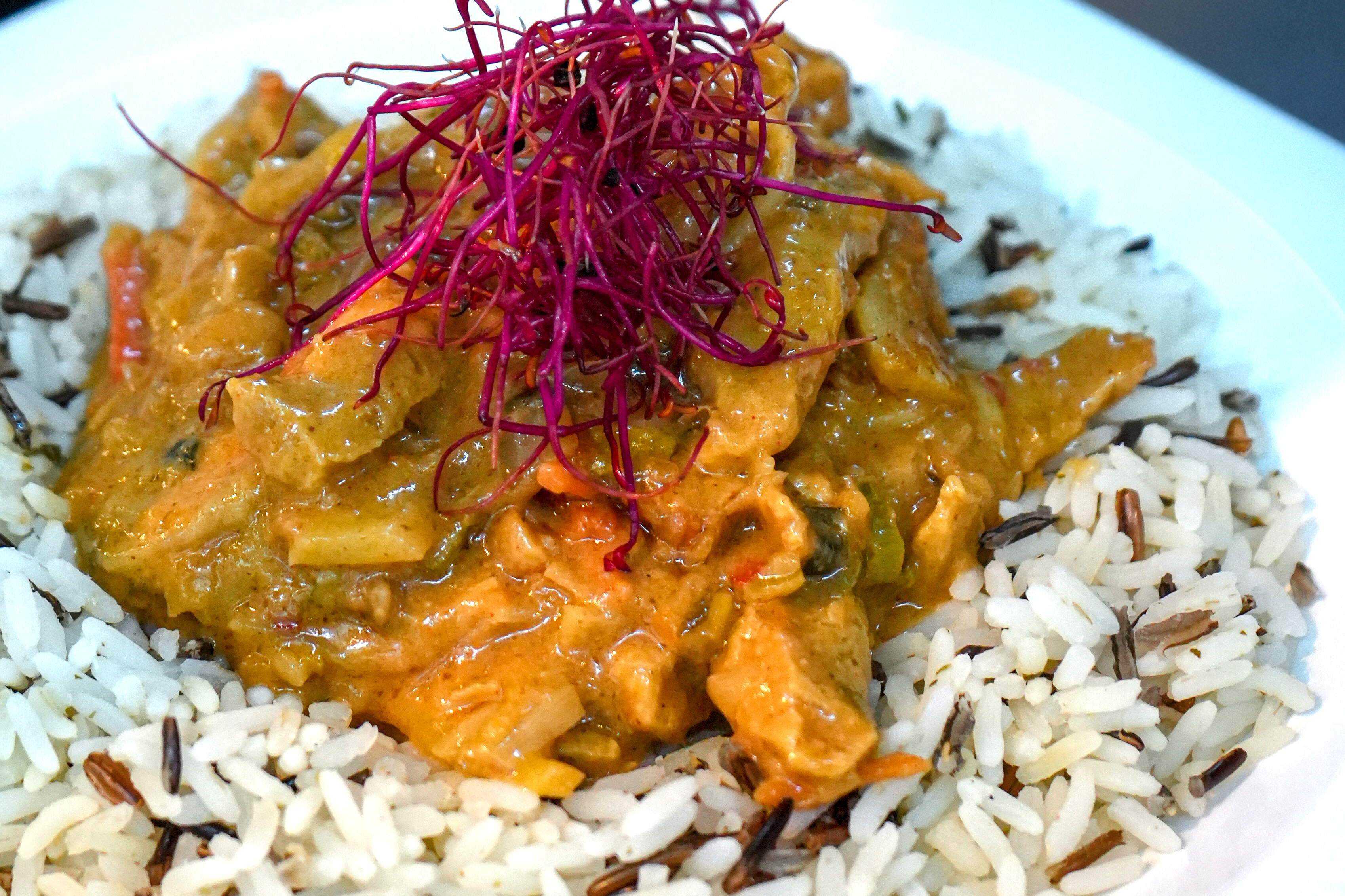 Tofu Geschnetzeltes auf Basmatireis