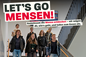 Gruppe Studis geht nach dem Essen aus der Mensa